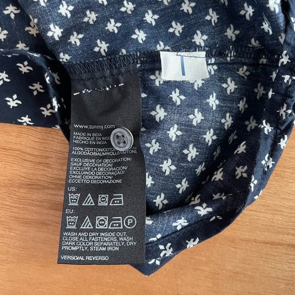 Tommy Hilfiger long sleeve casual button up blouse XL women’s navy office preppy - Picture 8 of 8